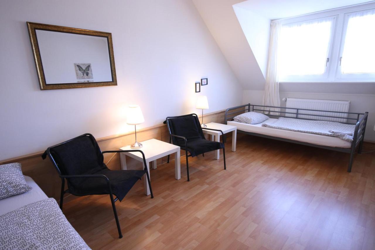 Moderne Studio Apartments Und 4 Zimmer Wohnungen In Oberhausen, Ideal Fuer Geschaeftsreisende Und Monteure Luaran gambar