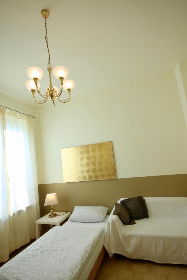 Moderne Studio Apartments Und 4 Zimmer Wohnungen In Oberhausen, Ideal Fuer Geschaeftsreisende Und Monteure Luaran gambar