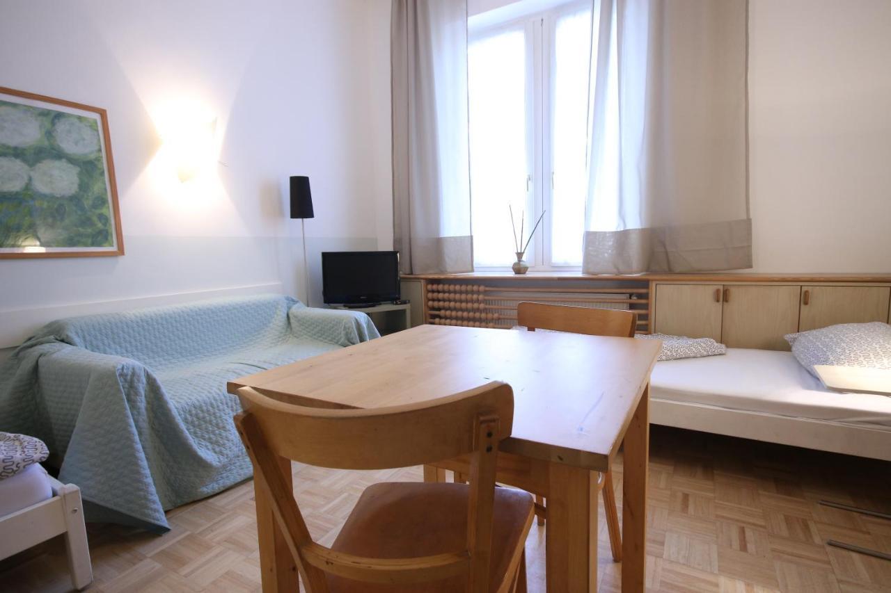 Moderne Studio Apartments Und 4 Zimmer Wohnungen In Oberhausen, Ideal Fuer Geschaeftsreisende Und Monteure Luaran gambar